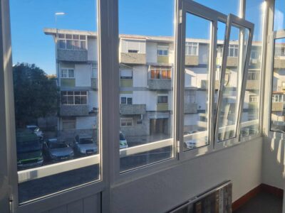 Apartamento na Zona de Mem Martins