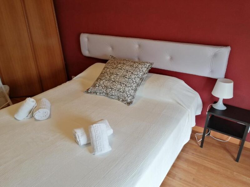 Guesthouse RSA by UmbralAbre numa nova janela